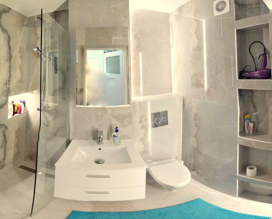 Studio Zelazna Rooms Near Old Town Varsovie Extérieur photo